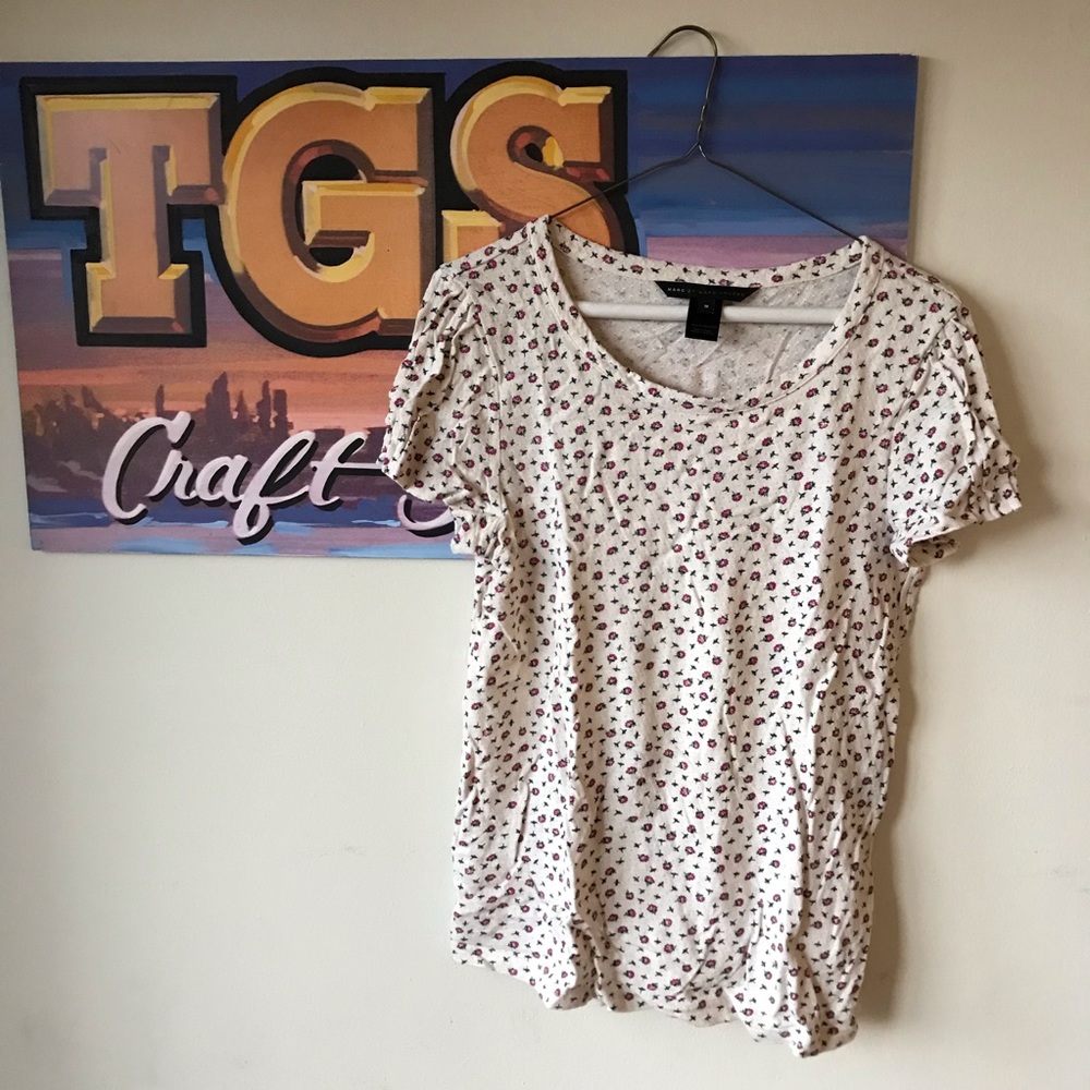 🌺 LIKE NEW Marc by Marc Jacobs floral tee